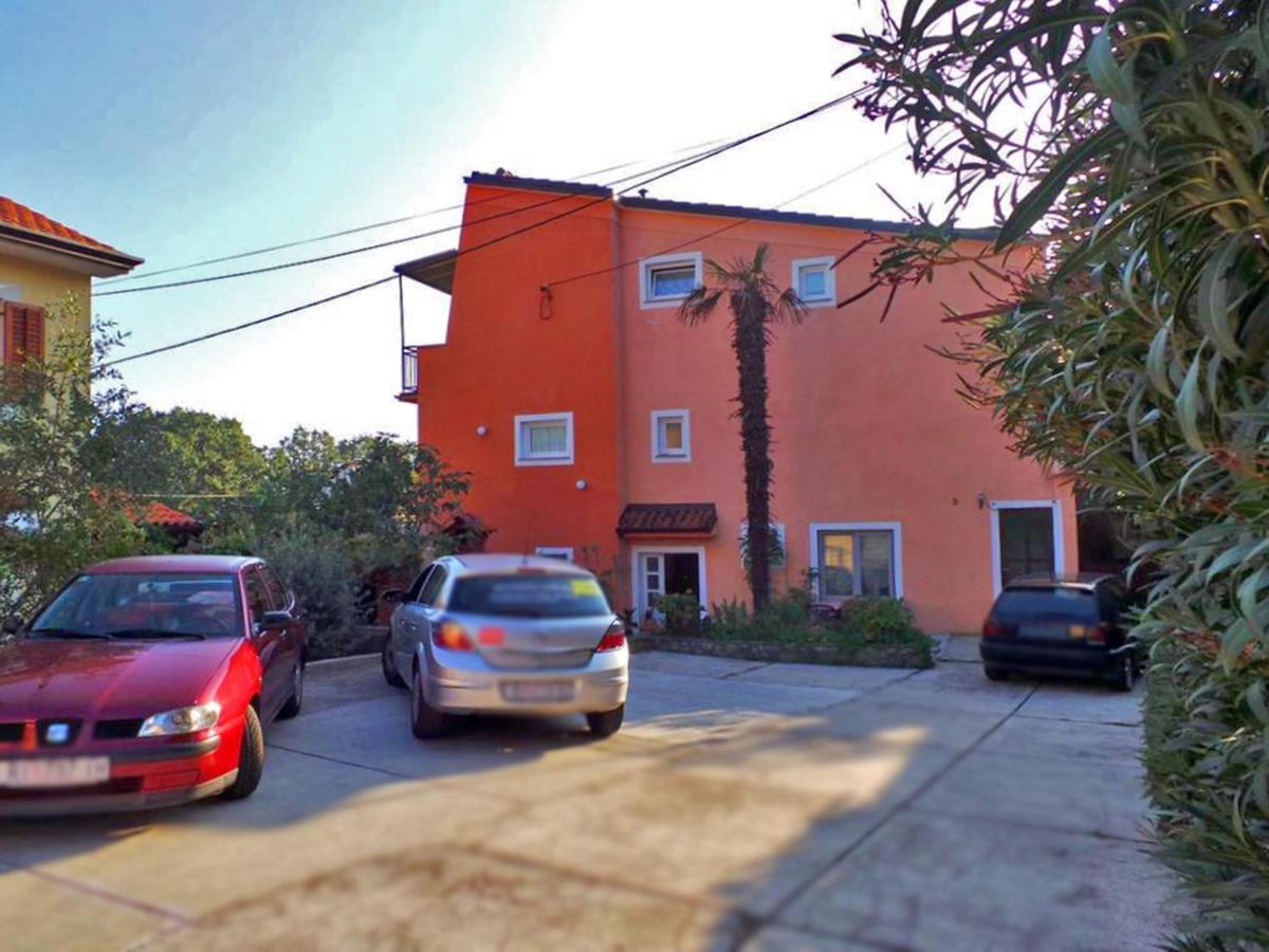 Apartments Skorup Ičići Eksteriør bilde