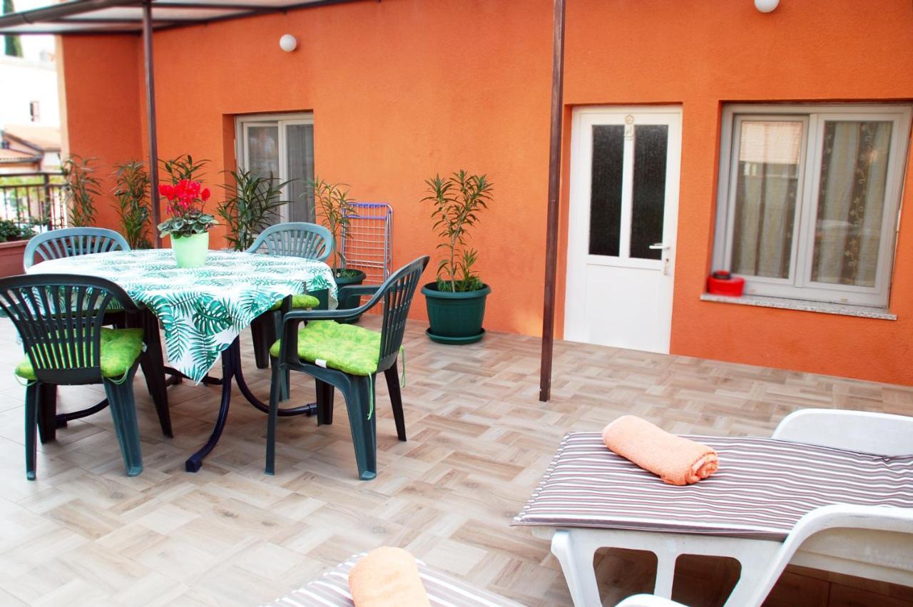 Apartments Skorup Ičići Eksteriør bilde